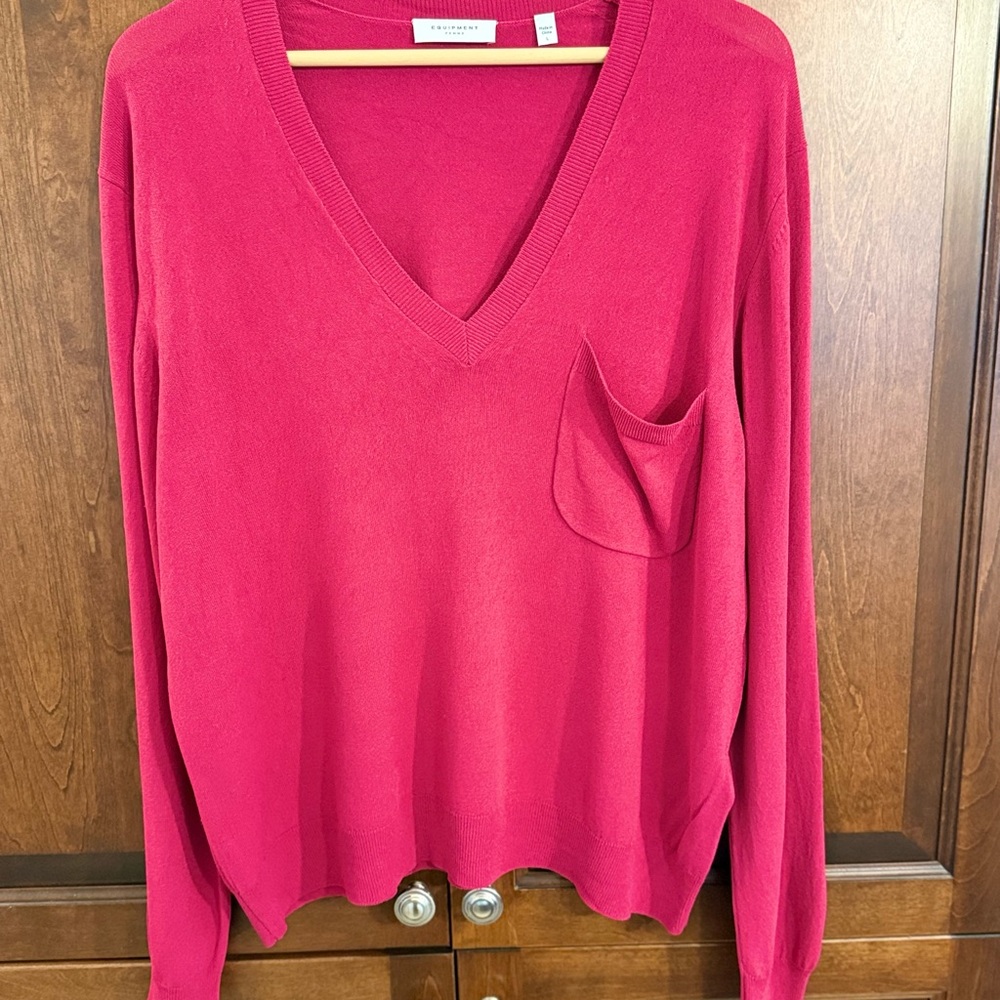 Equipment Femme Vibrant Pink Knit Top